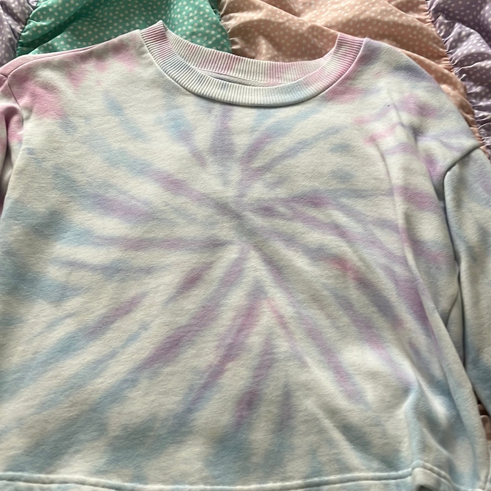 Tie-dye long sleeve, size XS in woman’s